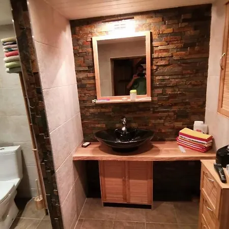 Holiday home Cozy Mountain Home, 19 Km From Pamporovo *